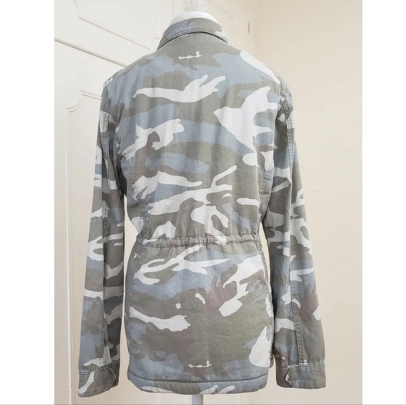 NWT Mia & Tess Light Green & Gray Camo Zip-Up Jacket Women's Small Sherpa Lining - Picture 3 of 7